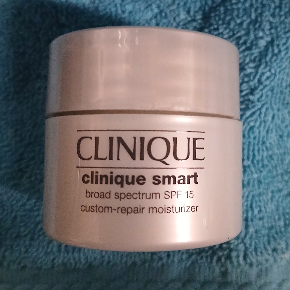 Clinique Smart Custom-Repair Moisturizer - Cream